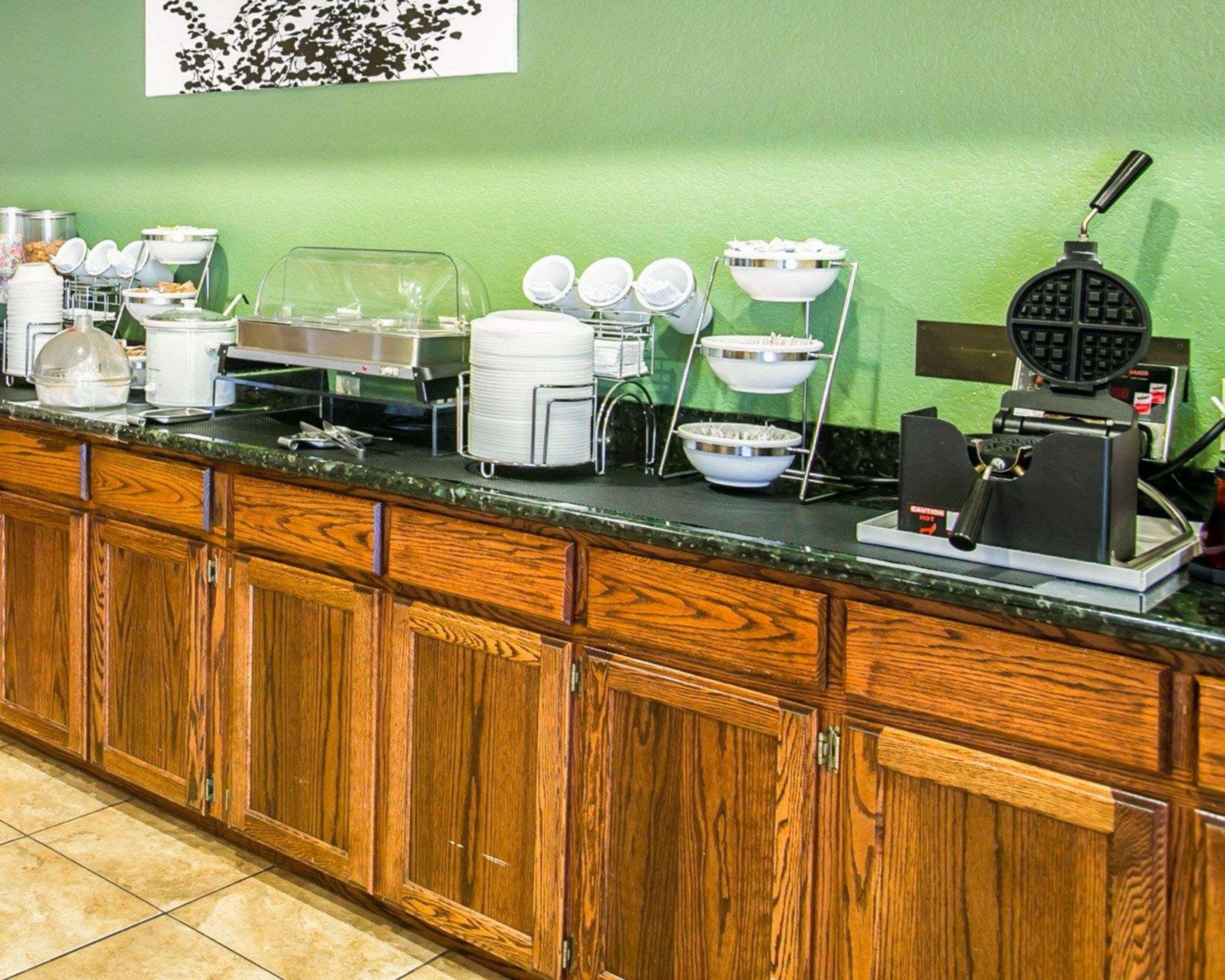 Sleep Inn & Suites Gonzales Near Palmetto State Park Экстерьер фото