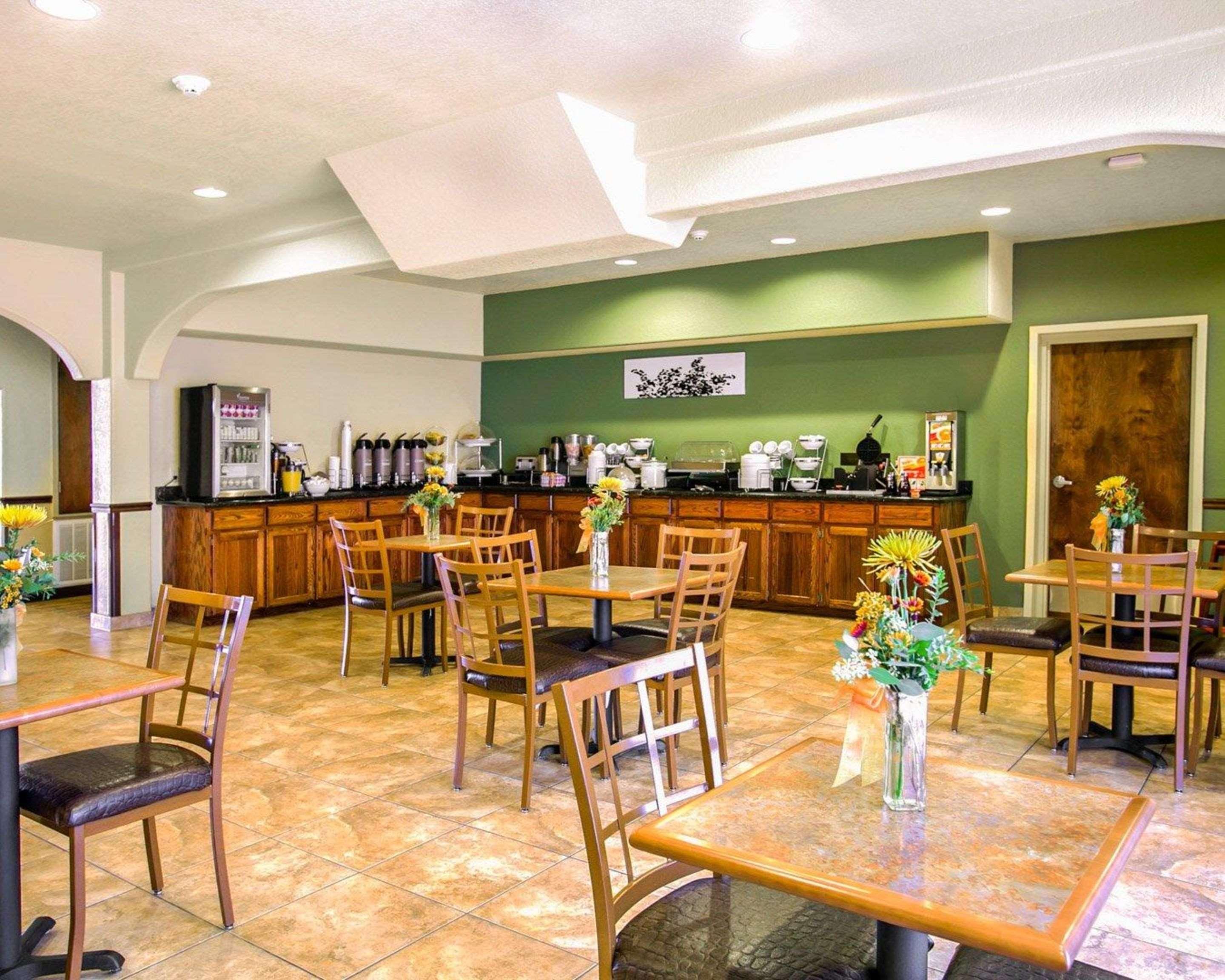 Sleep Inn & Suites Gonzales Near Palmetto State Park Экстерьер фото