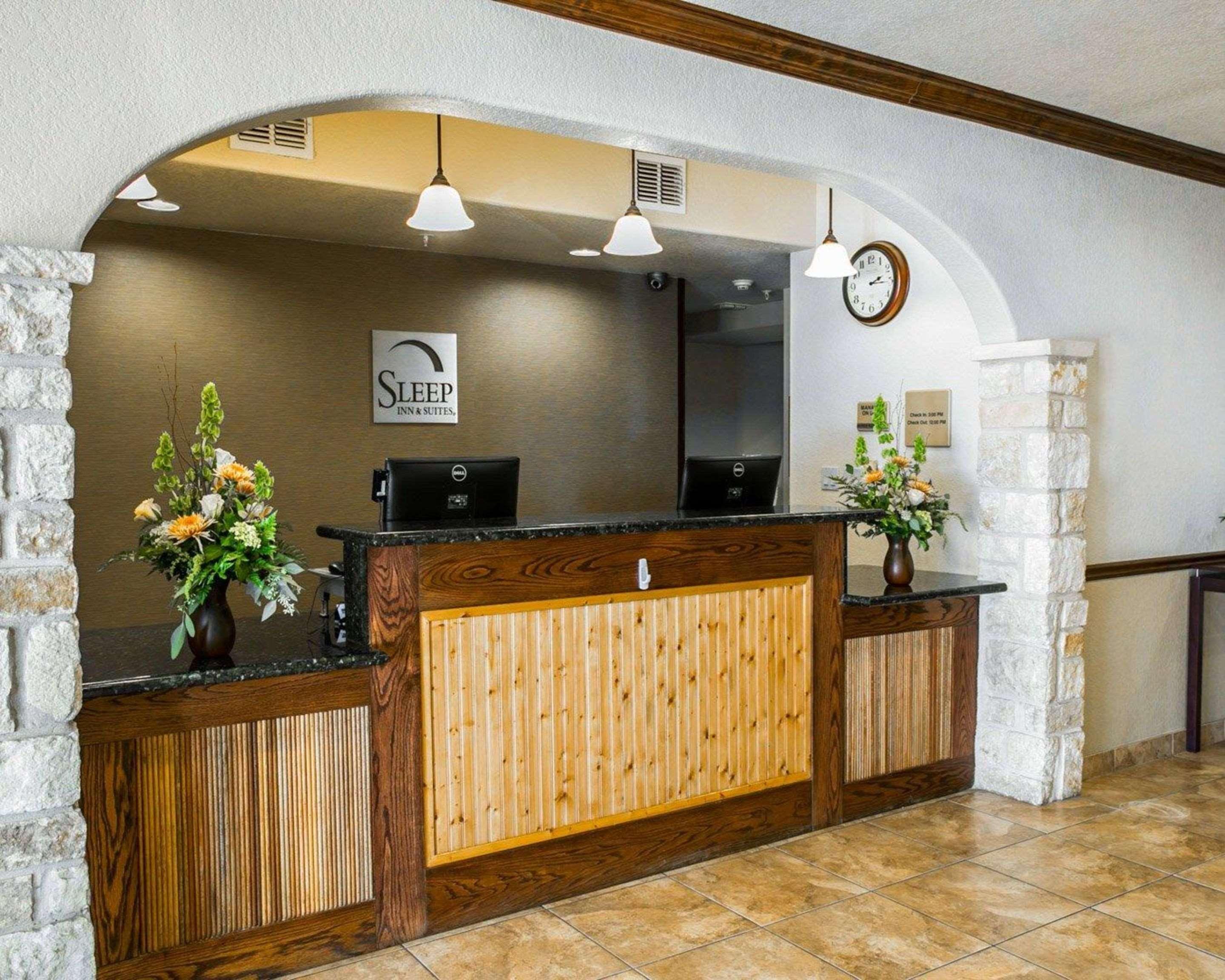 Sleep Inn & Suites Gonzales Near Palmetto State Park Экстерьер фото