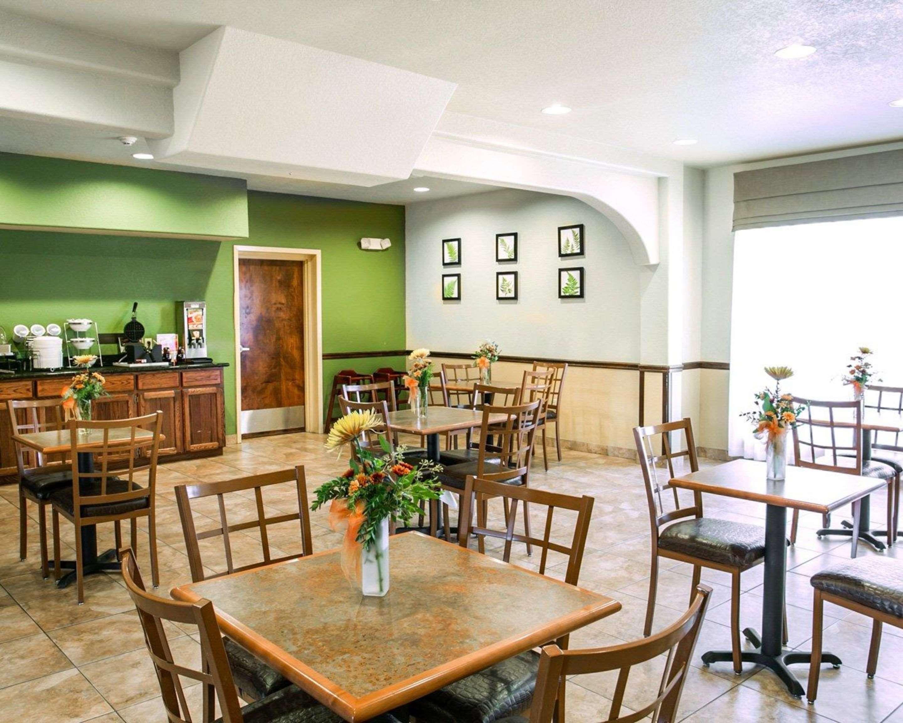 Sleep Inn & Suites Gonzales Near Palmetto State Park Экстерьер фото